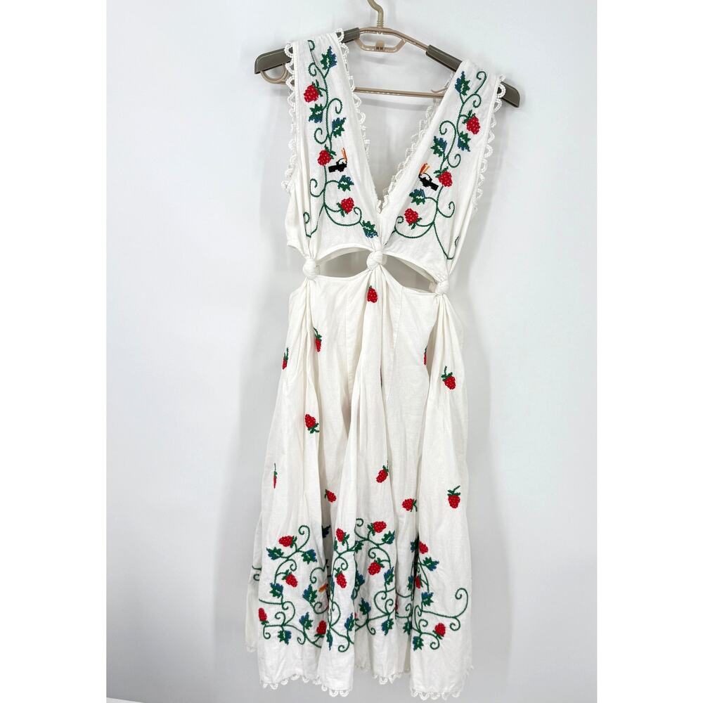 FARM Rio White Midi Dress with Red & Green Floral Embroidery - Picture 7 of 10